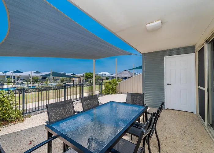 Seafront Unit 50