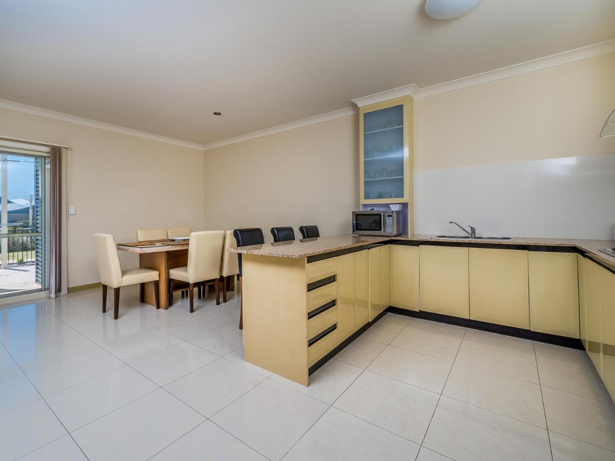 Seafront Unit 50