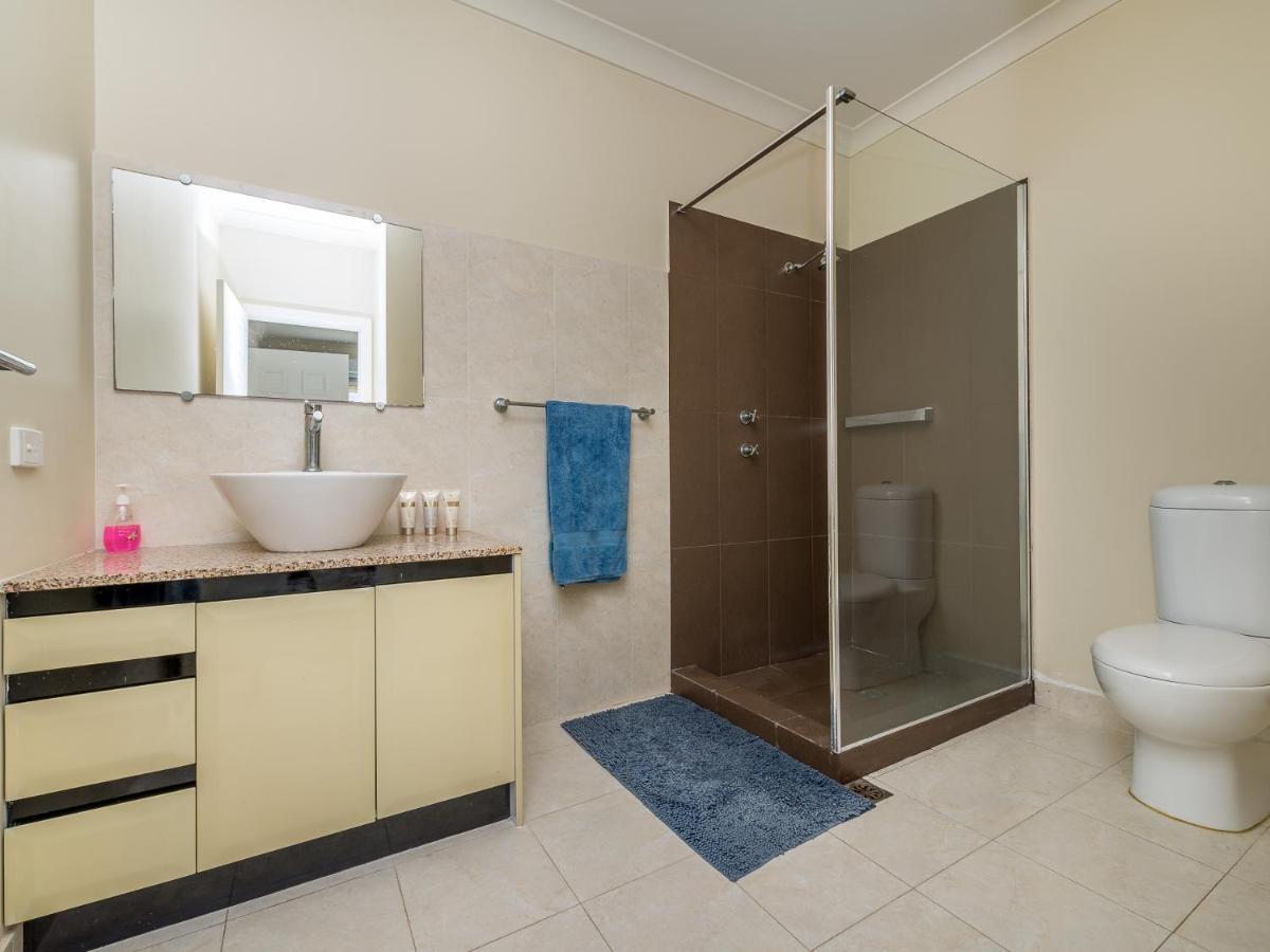 Seafront Unit 50 *